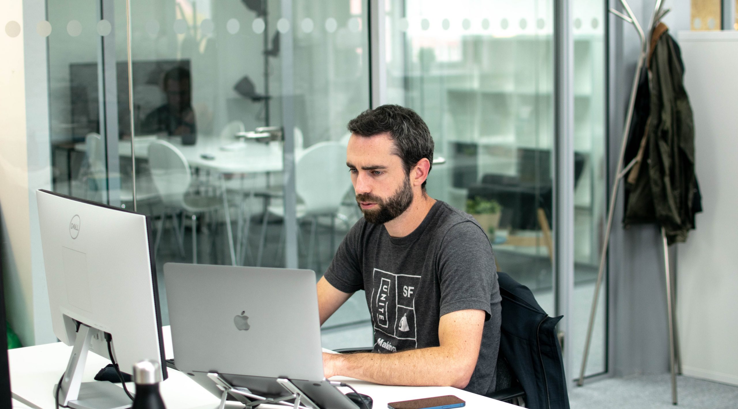 Private offices for teams