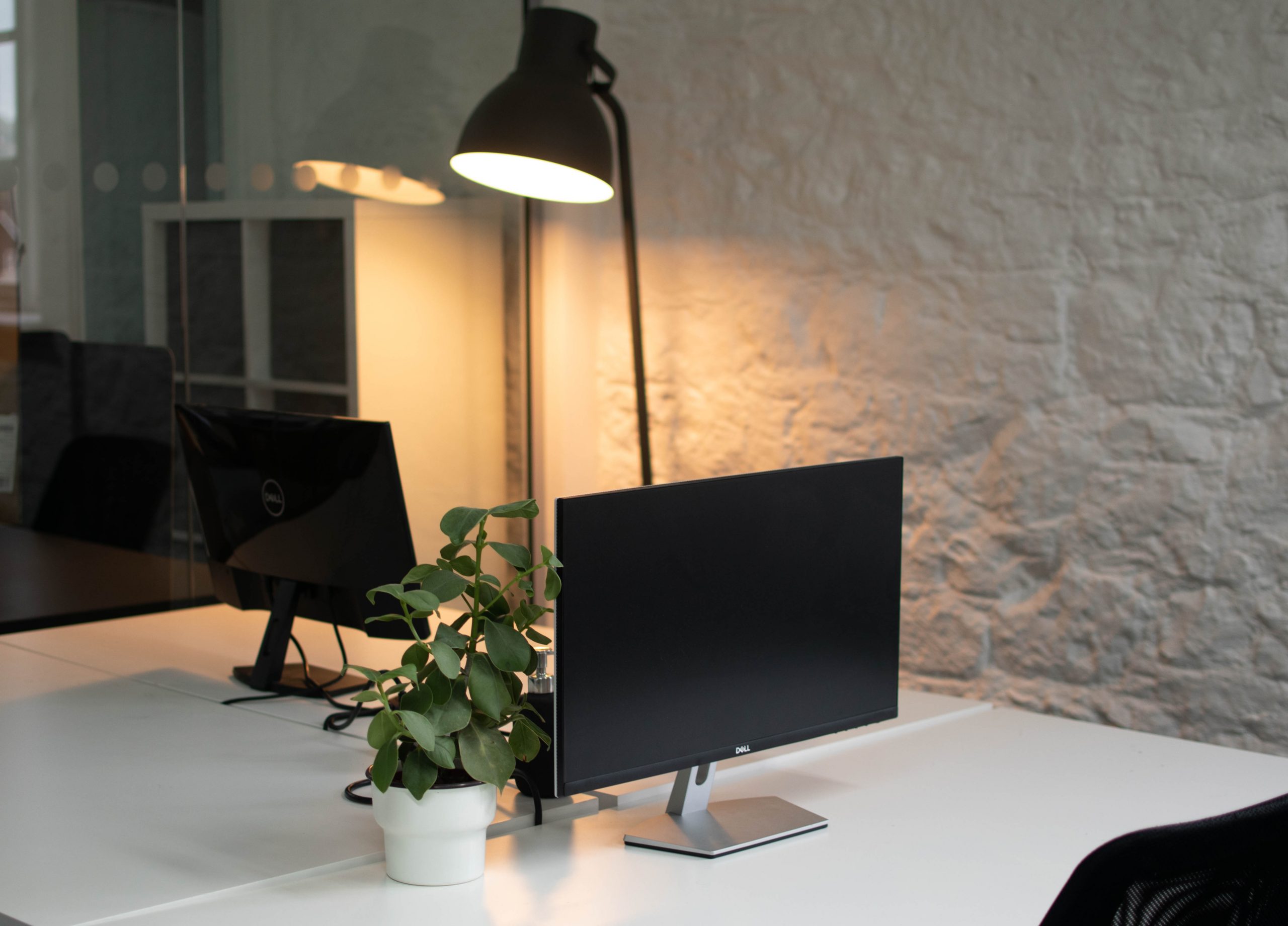Private cowork desk space
